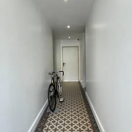 En Plein Centre Apartment *