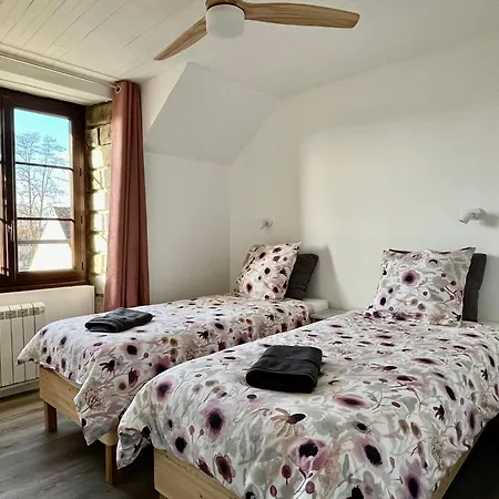 En Plein Centre Apartment