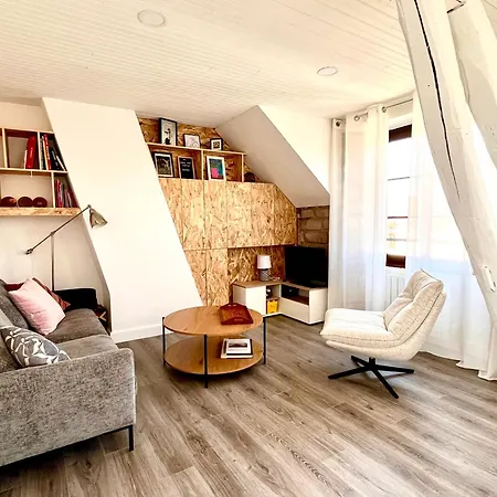 Apartment En Plein Centre Milly-la-Foret